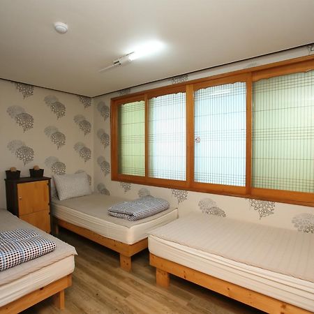 Jeju Airport Mira Guesthouse Экстерьер фото