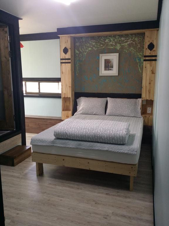 Jeju Airport Mira Guesthouse Экстерьер фото