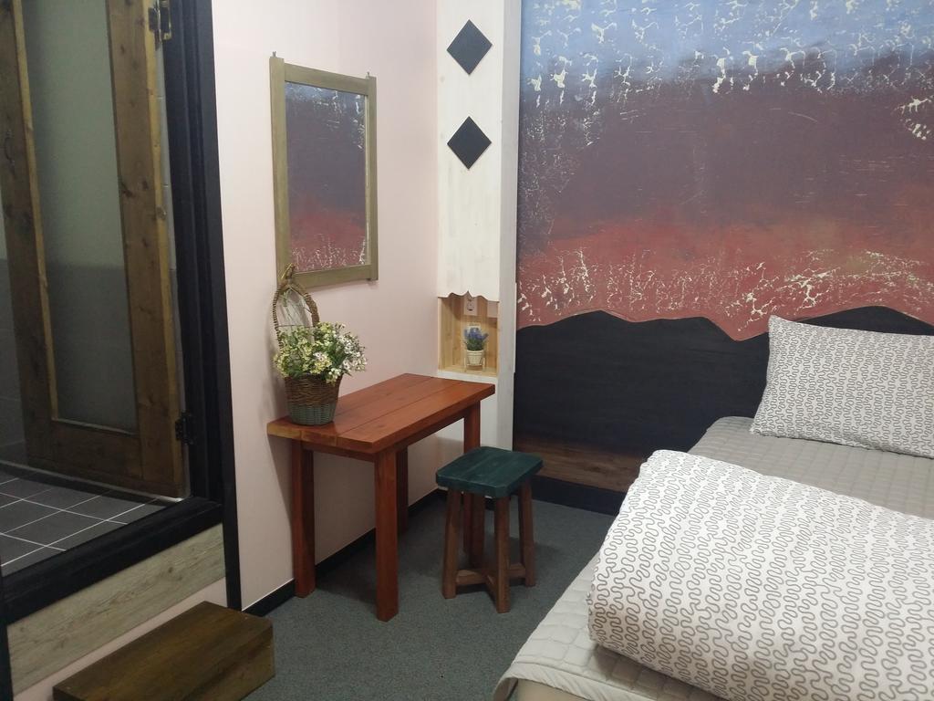 Jeju Airport Mira Guesthouse Экстерьер фото