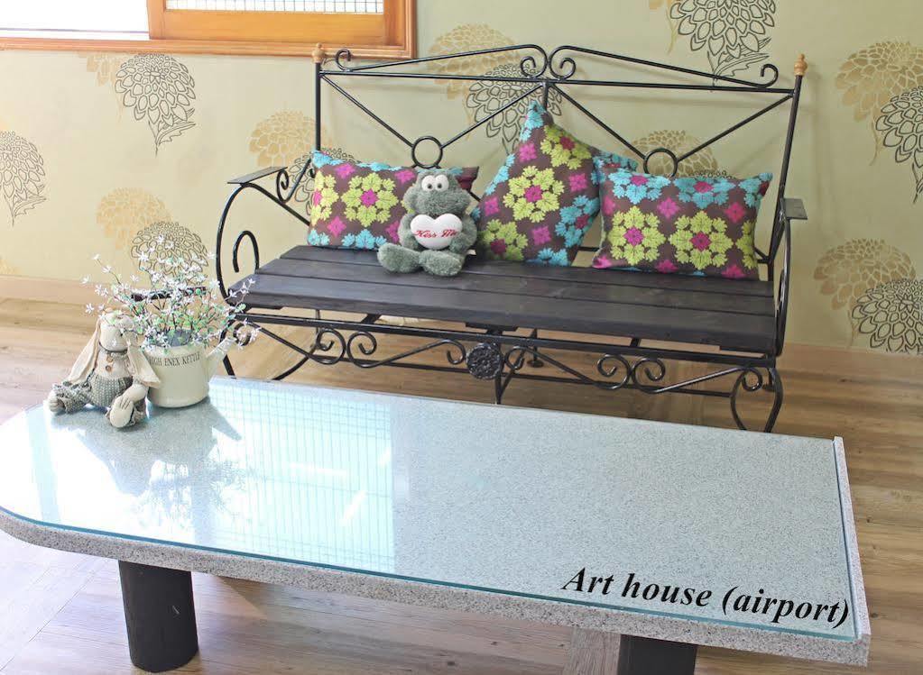 Jeju Airport Mira Guesthouse Экстерьер фото